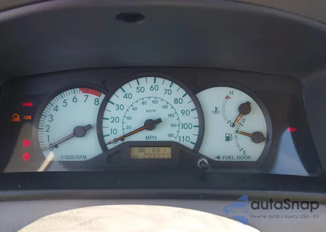 2004 Toyota Corolla Le из США, поврежденный, VIN 2T1BR38E04C230942